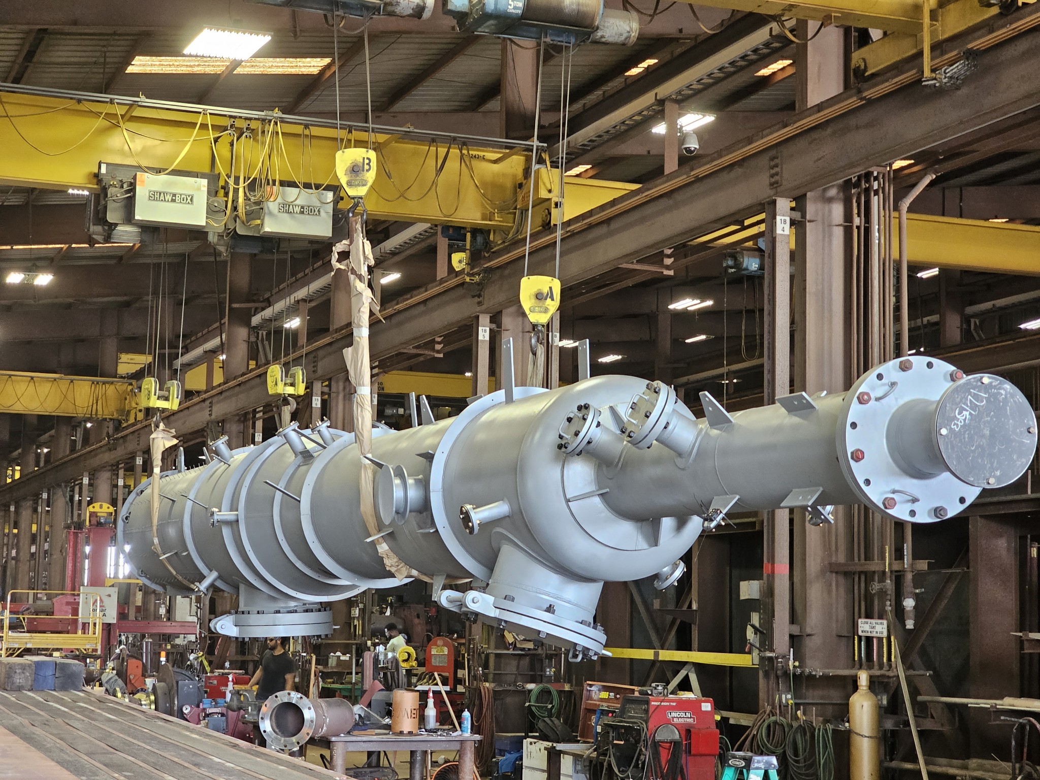 Shell DP CC3-3005 pressure vessel fabrication