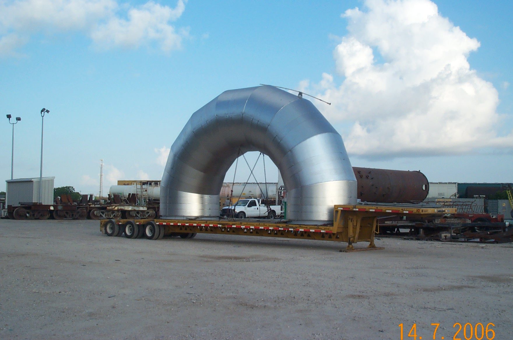 Large fabricated elbow